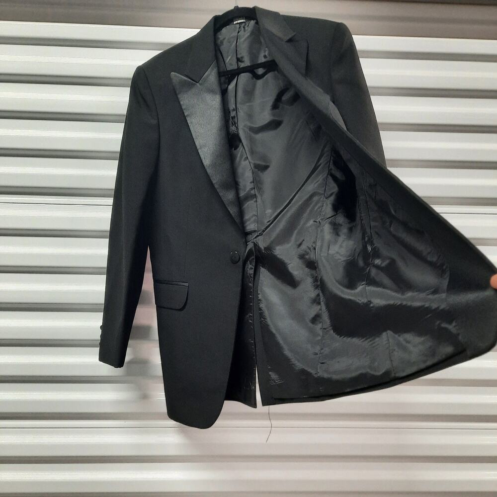 FWI Formal Wear International Tuxedo Jacket Mens Size 36L Black Blazer - Picture 3 of 9